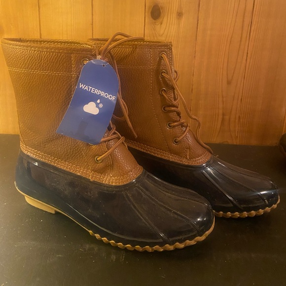 Womens Maplewood Casual Duck Rain Boot Size 9, blue brown rain boot. Used w/ tag - Picture 5 of 6